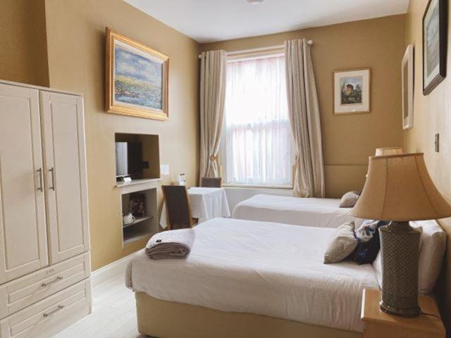 Rose Lodge Guest House Cork Zewnętrze zdjęcie